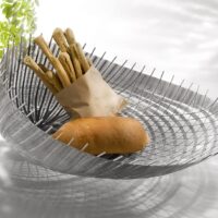 FILI RISE PLATTER <span style="font-weight:400">Handcrafted</span> <br> <span style="font-weight:200"> Limited edition </span>