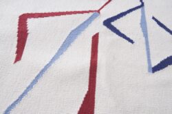 WHITE SKY. KITES 1080 
